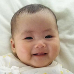 写真：赤ちゃん　ヒマリ1