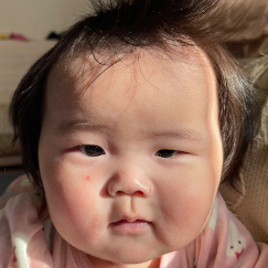 写真：赤ちゃん　ひいろ