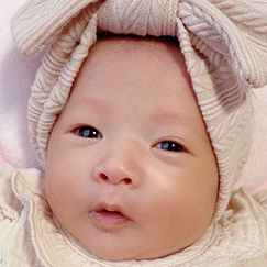 写真：赤ちゃん　めい