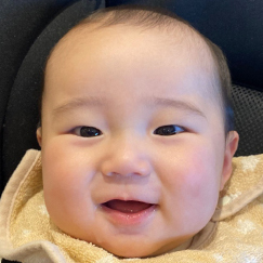 写真：赤ちゃん　なぎさ