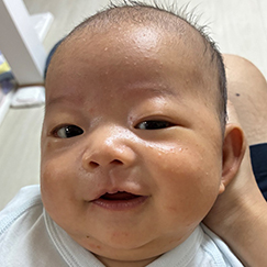 写真：赤ちゃん　いちと