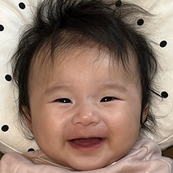 写真：赤ちゃん　ひなた