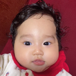 写真：赤ちゃん　ひまり