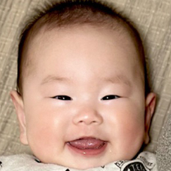 写真：赤ちゃん　なぎさ