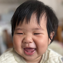 写真:赤ちゃん まゆ