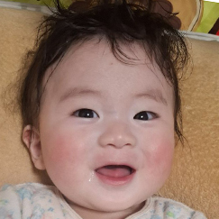 写真：赤ちゃん　なつや