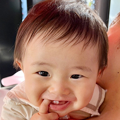 写真:赤ちゃん あおば