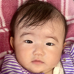 写真:赤ちゃん あまね