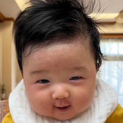 写真:赤ちゃん さく
