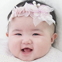 写真:赤ちゃん らな