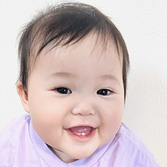写真:赤ちゃん えま
