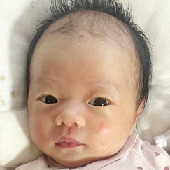 写真：赤ちゃん　えま