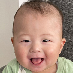 写真:赤ちゃん みなと