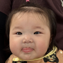 写真：赤ちゃん　すぐは
