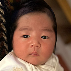 写真：赤ちゃん　おうせい