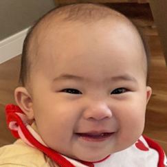 写真：赤ちゃん　まお