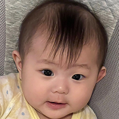 写真:赤ちゃん えな