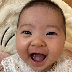 写真:赤ちゃん すずは