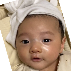 写真:赤ちゃん ゆうしん