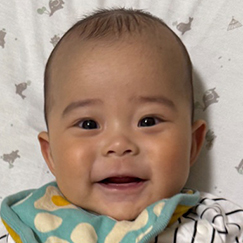 写真:赤ちゃん わく