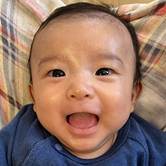写真:赤ちゃん しおん