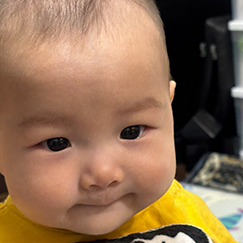 写真：赤ちゃん　しおん
