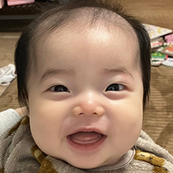 写真:赤ちゃん じん