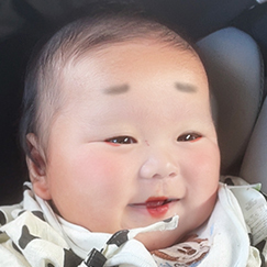 写真:赤ちゃん りつ