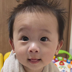 写真：赤ちゃん　じん