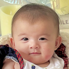 写真：赤ちゃん　いろは