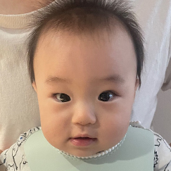 写真：赤ちゃん　けいしゅう