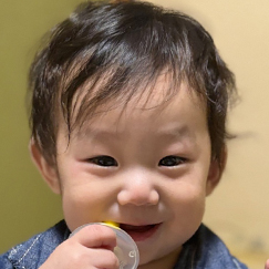 写真：赤ちゃん　よりと