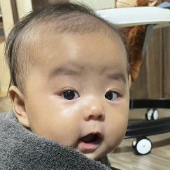 写真:赤ちゃん にか