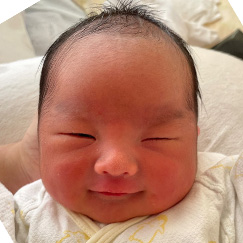 写真：赤ちゃん　りくと