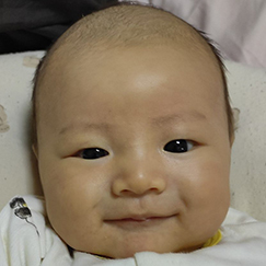 写真:赤ちゃん ろい