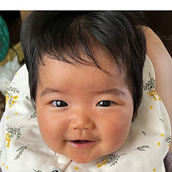 写真：赤ちゃん　まこ