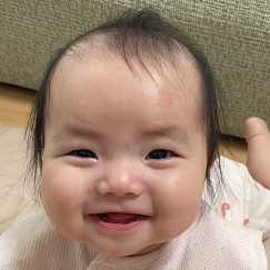 写真：赤ちゃん　みおな