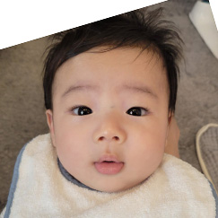 写真：赤ちゃん　いお