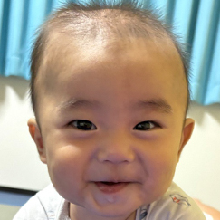 写真：赤ちゃん　とおり