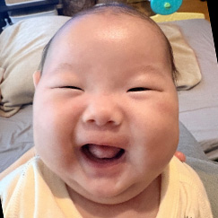 写真：赤ちゃん　つづり