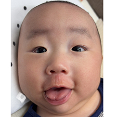 写真：赤ちゃん　あおい