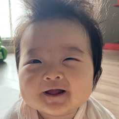 写真：赤ちゃん　しあ