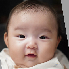 写真：赤ちゃん　りず
