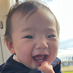 写真：赤ちゃん　そわ