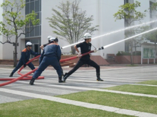 写真:消防訓練