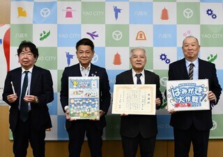 写真：大松市長　イベントでの様子4