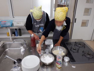 写真：調理実習の様子1