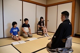写真：謡の練習
