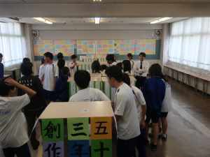 写真：展示発表の様子2