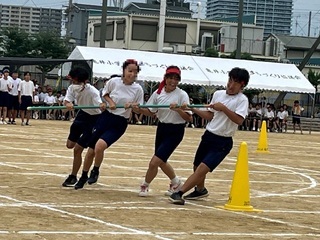 写真：台風の目リレー